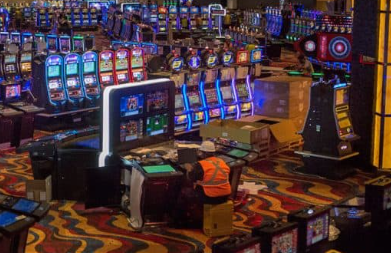 Live Casino Di Mana Jackpot Besar Menunggu untuk Ditemukan